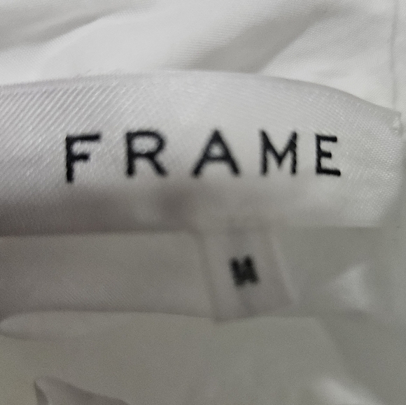 NWT Frame ruffled neck size medium 100% cotton - Picture 6 of 7